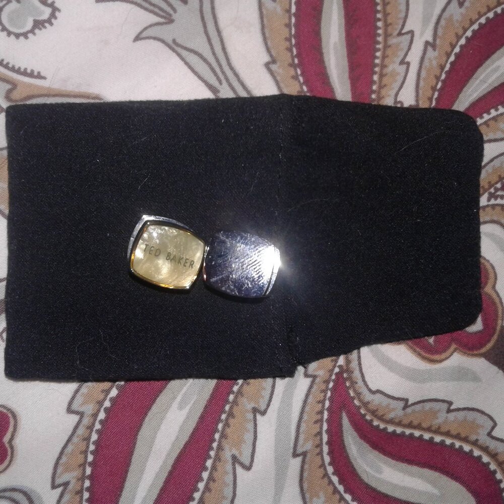 Ted Baker cufflinks - Picture 3 of 3